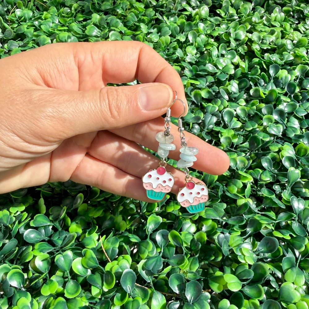 Aquamarine earrings || Cupcake charms - Picture 3 of 3